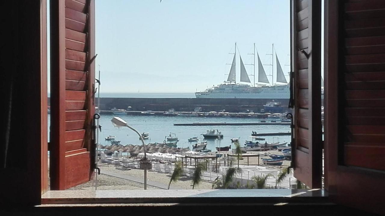 Kalaskiso' Giardini Naxos Kültér fotó