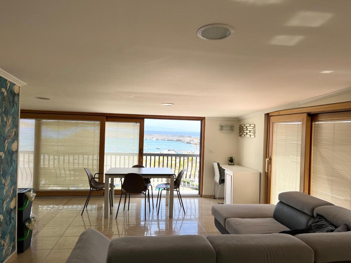 Kalaskiso' Giardini-Naxos Kültér fotó