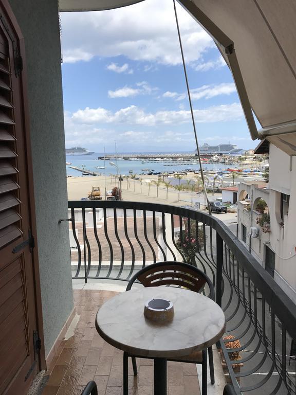Kalaskiso' Giardini-Naxos Kültér fotó